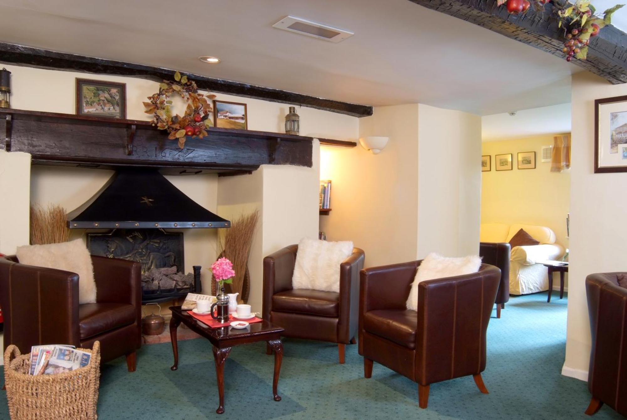 Tumbling Weir Hotel Ottery St Mary Esterno foto