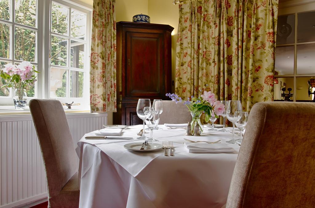 Tumbling Weir Hotel Ottery St Mary Esterno foto