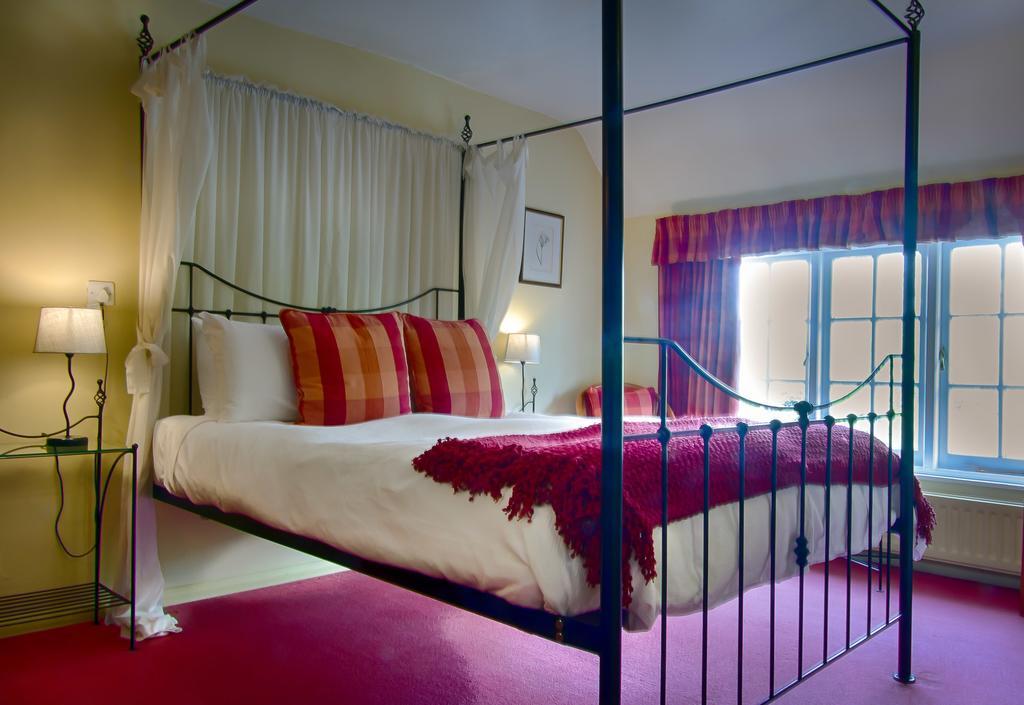 Tumbling Weir Hotel Ottery St Mary Esterno foto
